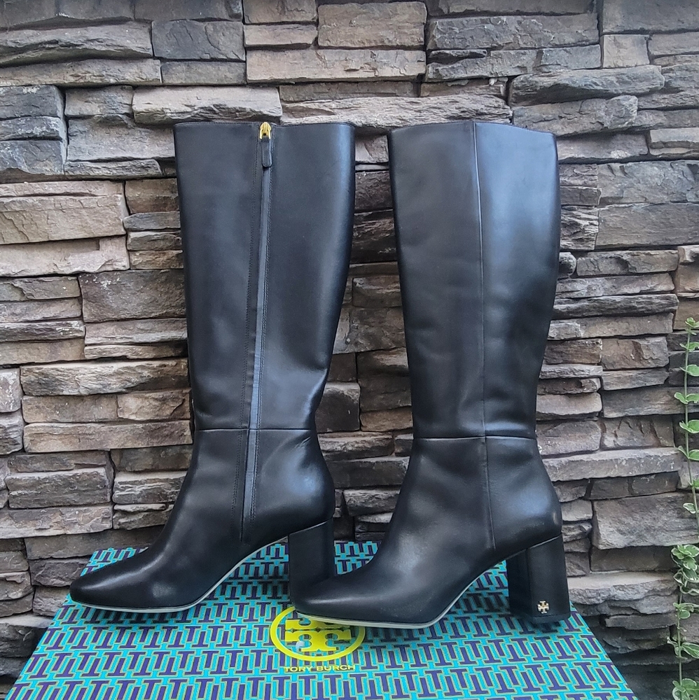 Tory burch boots
